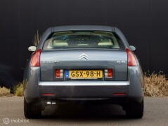 Citroën-C6-2